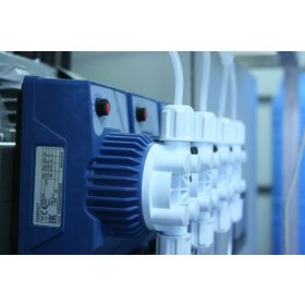 Vegyszer adagoló pumpák és alkatészek